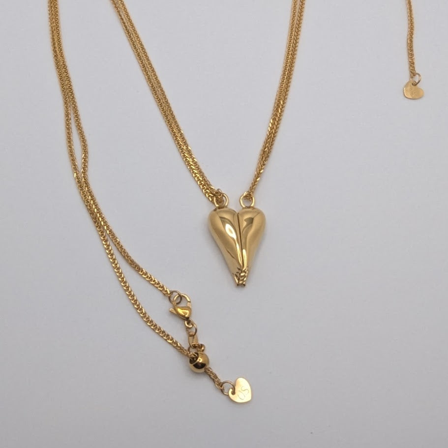 Solemates Necklace Gold